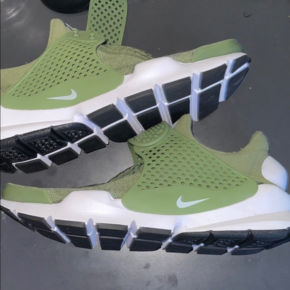 Nike sock dart size 9 palmgreen deadstock* w/box - Picture 3 of 8